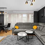 Lavish By Bookinghost *