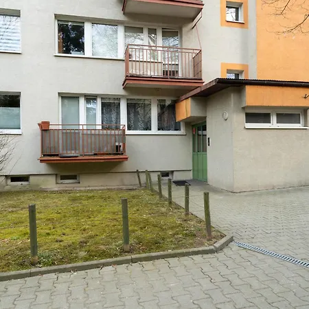 Apartament Lavish By Bookinghost *