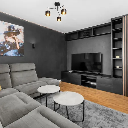 Apartament Lavish By Bookinghost Wieliczka