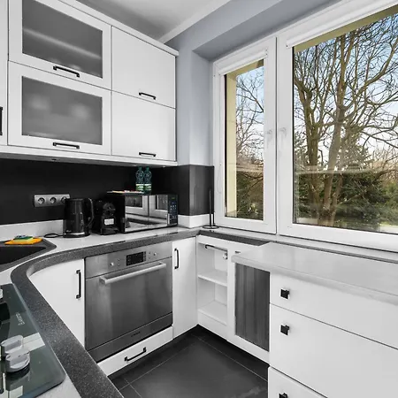 Lavish By Bookinghost Apartament *